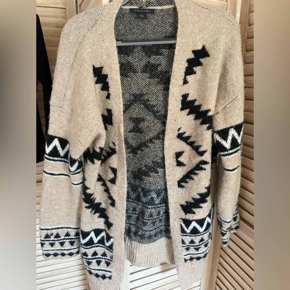 Tahari cardigan